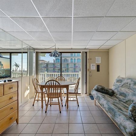 404 E Denver Ave, Unit 216 Уайлдууд Крест Екстериор снимка